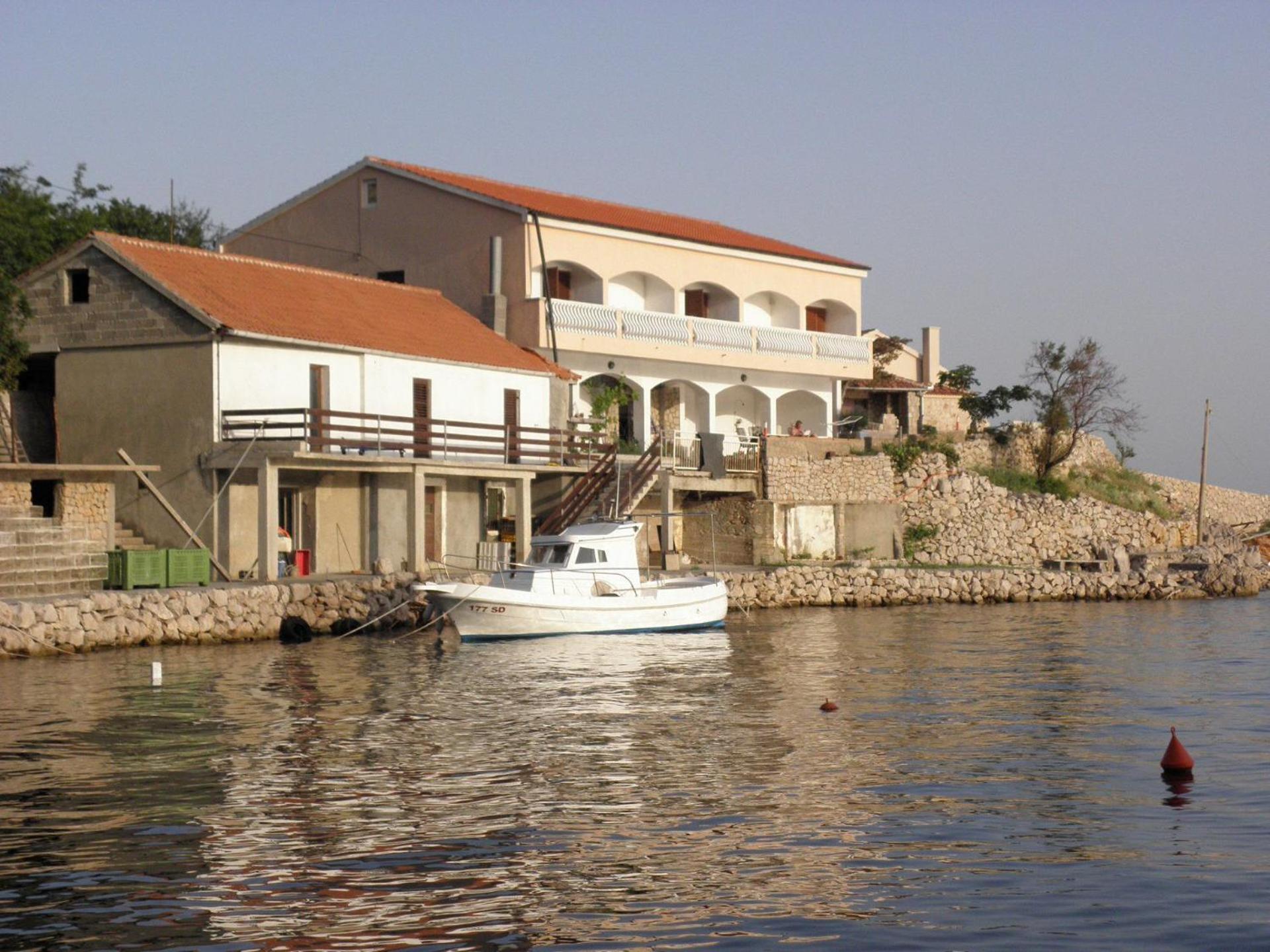 Apartments Tasa Lukovo Sugarje Exterior photo